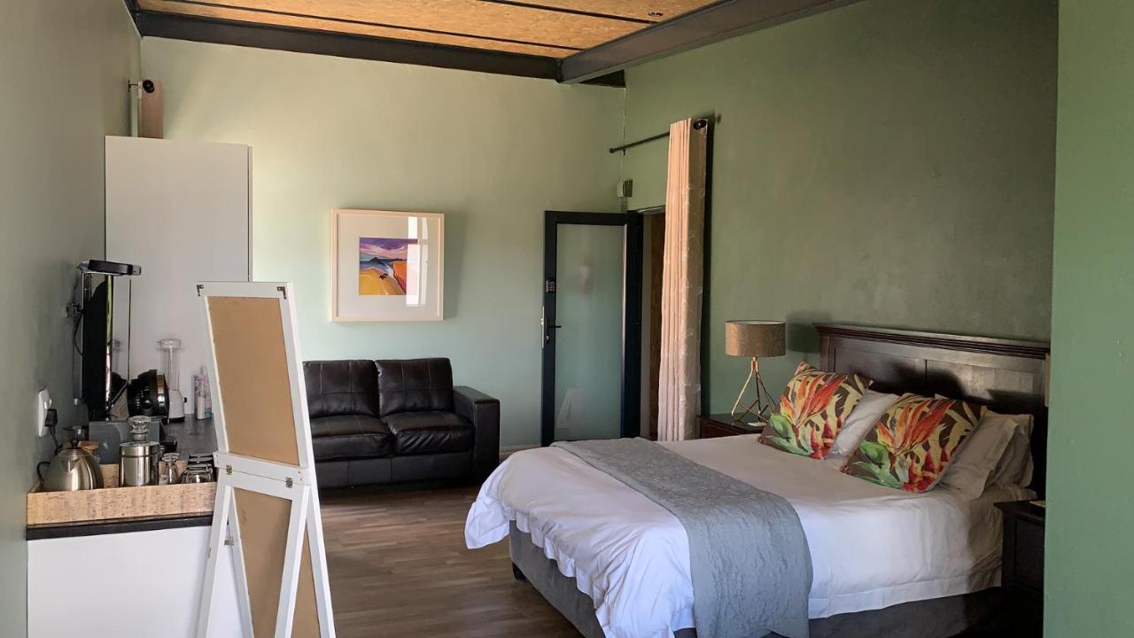 The Courtyard Guest House Clarens Extérieur photo