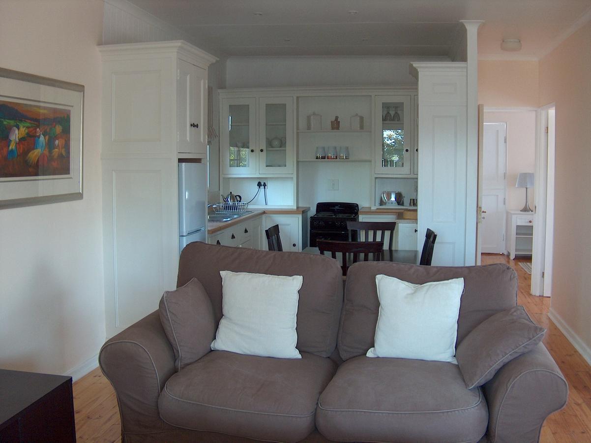 The Courtyard Guest House Clarens Extérieur photo